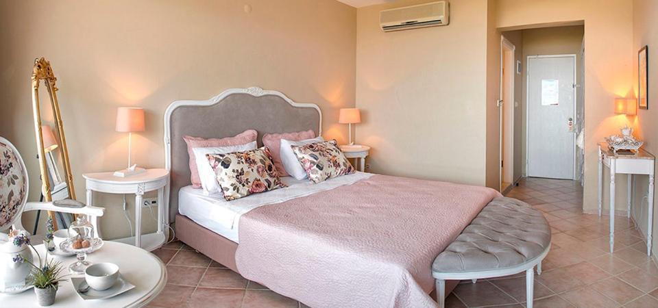 Hotel Carina Kusadası Extérieur photo