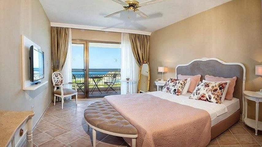 Hotel Carina Kusadası Extérieur photo