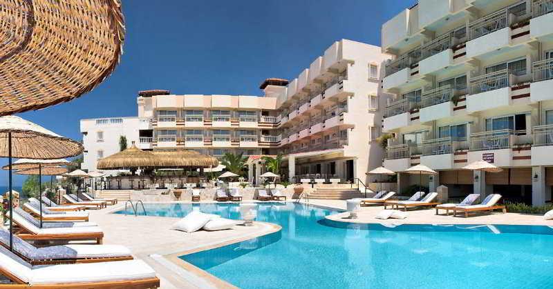 Hotel Carina Kusadası Extérieur photo