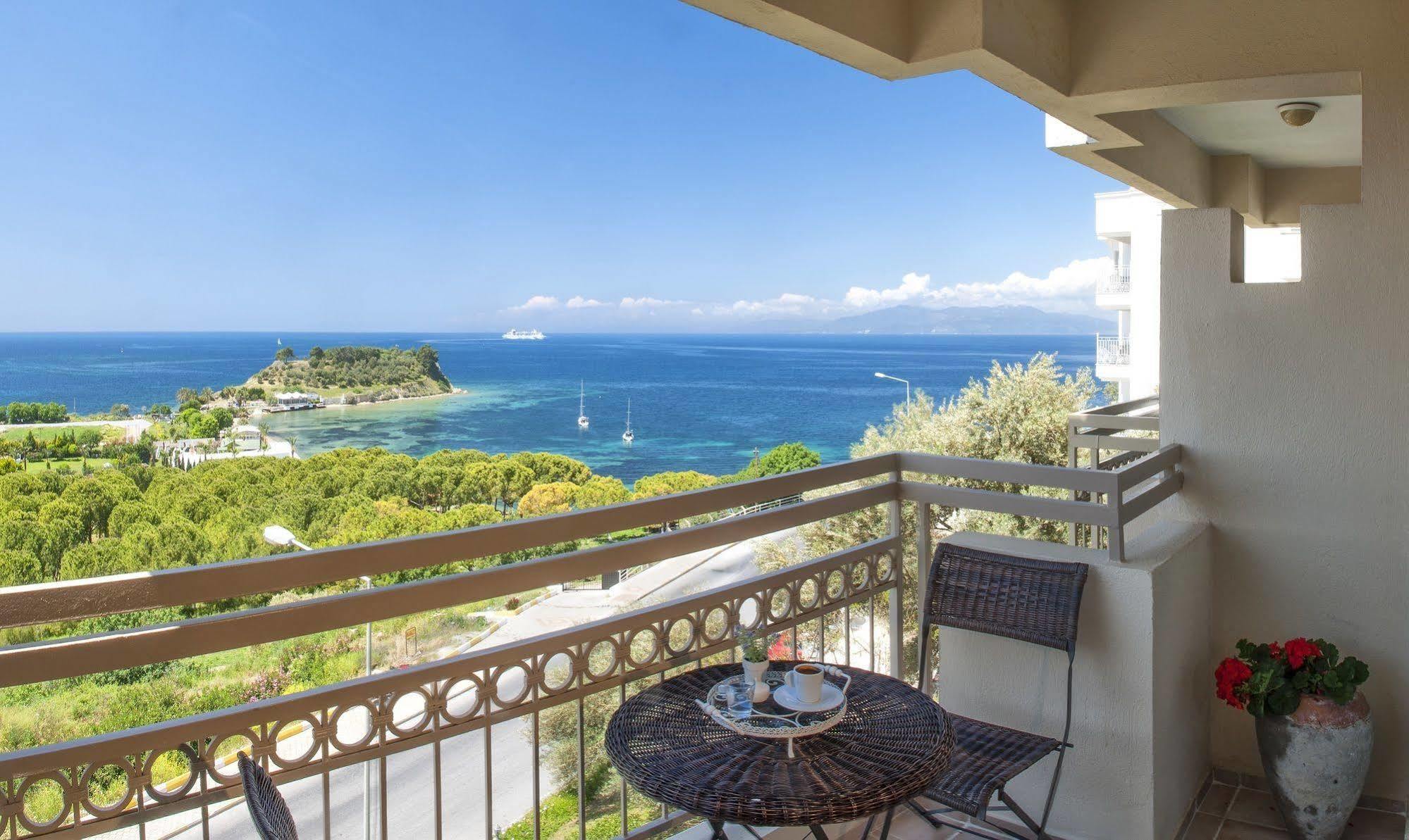 Hotel Carina Kusadası Extérieur photo
